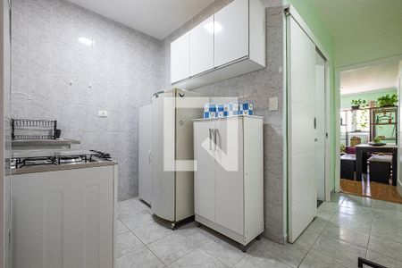 Cozinha de apartamento para alugar com 1 quarto, 40m² em Pinheiros, São Paulo