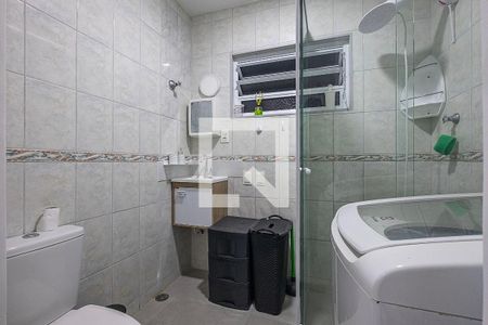 Banheiro de apartamento para alugar com 1 quarto, 40m² em Pinheiros, São Paulo