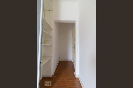 Sala/Quarto de kitnet/studio para alugar com 1 quarto, 40m² em Consolação, São Paulo