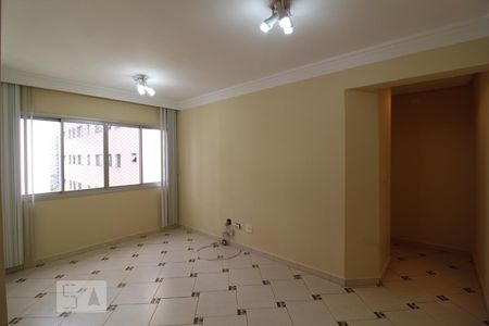 Sala de apartamento para alugar com 2 quartos, 65m² em Santo Antônio, São Caetano do Sul