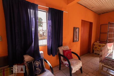 Sala 1 de casa à venda com 4 quartos, 505m² em Niterói, Canoas