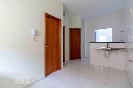Sala de casa de condomínio para alugar com 2 quartos, 35m² em Vila Esperança, São Paulo