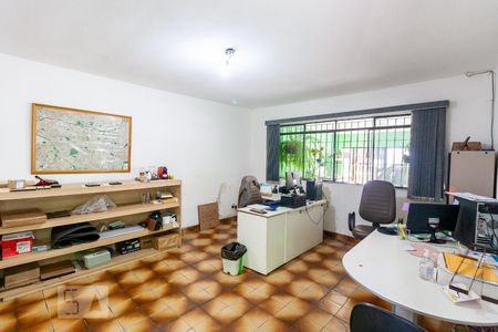 Sala de casa à venda com 3 quartos, 150m² em Parque dos Bancários, São Paulo