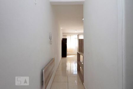 Corredor de kitnet/studio para alugar com 1 quarto, 40m² em Bela Vista, São Paulo