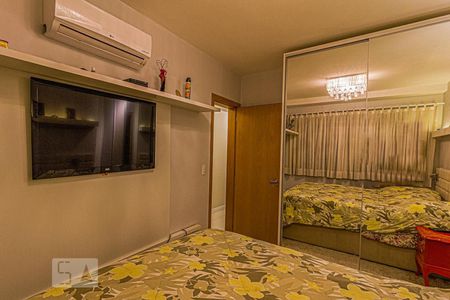 Quarto 1 - Suíte de apartamento à venda com 3 quartos, 84m² em Passo da Areia, Porto Alegre