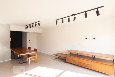 Sala de apartamento para alugar com 1 quarto, 75m² em Pinheiros, São Paulo