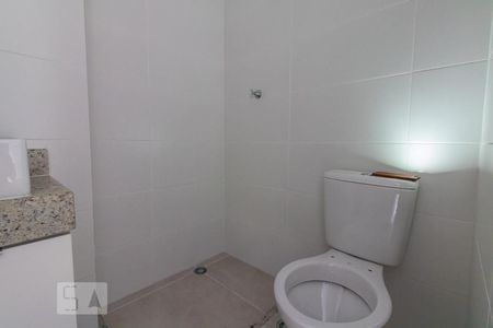 Banheiro de kitnet/studio à venda com 1 quarto, 16m² em Bela Vista, São Paulo