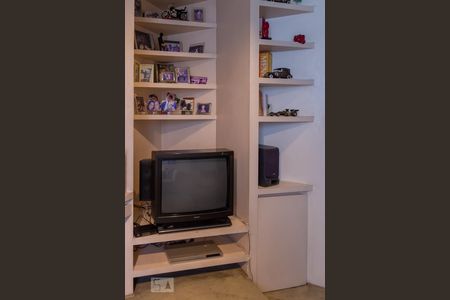 Apartamento à venda com 160m², 4 quartos e 2 vagas Apartamento à venda com 160m², 4 quartos e 2 vagasQuarto 4