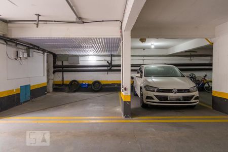 Apartamento à venda com 160m², 4 quartos e 2 vagas Apartamento à venda com 160m², 4 quartos e 2 vagasGaragem