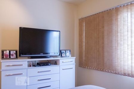 Apartamento à venda com 160m², 4 quartos e 2 vagas Apartamento à venda com 160m², 4 quartos e 2 vagasQuarto 2