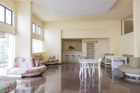 Apartamento à venda com 160m², 4 quartos e 2 vagas Apartamento à venda com 160m², 4 quartos e 2 vagasÁrea comum - Salão de festas