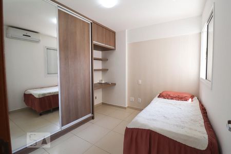 Quarto 1 de apartamento para alugar com 2 quartos, 57m² em Setor Bueno, Goiânia
