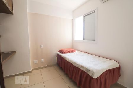 Quarto 1 de apartamento para alugar com 2 quartos, 57m² em Setor Bueno, Goiânia