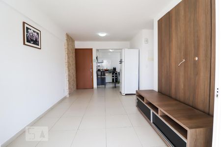 Sala de apartamento para alugar com 2 quartos, 57m² em Setor Bueno, Goiânia