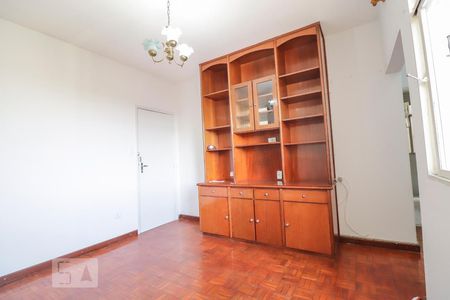Sala de apartamento para alugar com 2 quartos, 66m² em Setor Central, Goiânia