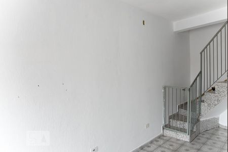 Sala de casa para alugar com 2 quartos, 70m² em Vila Monte Santo, São Paulo