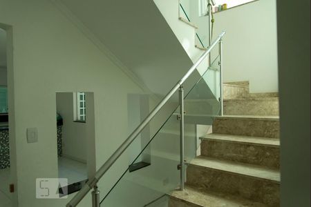 Escada de casa à venda com 3 quartos, 268m² em Vila Alpina, São Paulo