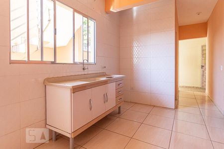 Cozinha de casa à venda com 8 quartos, 576m² em Santa Maria, Osasco