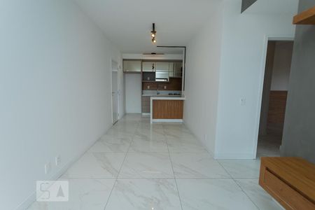 Sala de apartamento para alugar com 2 quartos, 60m² em Vila Madalena, São Paulo