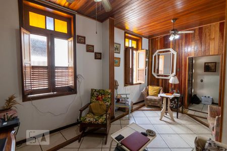 Sala de casa à venda com 4 quartos, 130m² em Tijuca, Rio de Janeiro