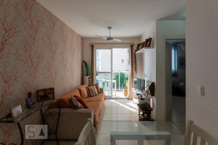 Sala de apartamento para alugar com 2 quartos, 55m² em São Cristóvão, Rio de Janeiro