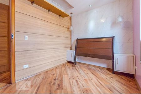 Quarto 1 de apartamento para alugar com 2 quartos, 47m² em Cidade Luz, São Paulo