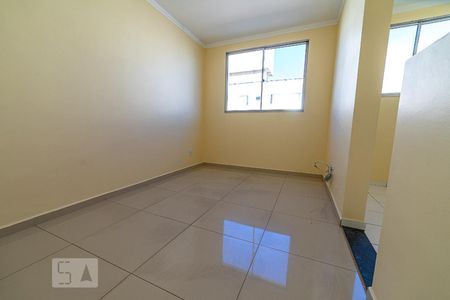 Sala de apartamento para alugar com 2 quartos, 49m² em Loteamento Parque São Martinho, Campinas