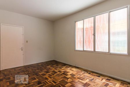 Sala de apartamento para alugar com 2 quartos, 72m² em Navegantes, Porto Alegre