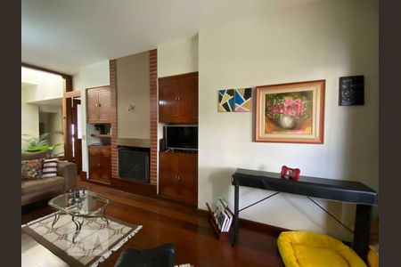 Sala de casa à venda com 6 quartos, 436m² em Belvedere, Belo Horizonte