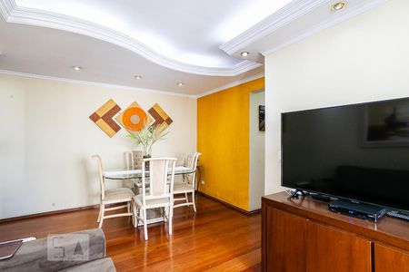 Sala de apartamento à venda com 3 quartos, 90m² em Vila Gilda, Santo André