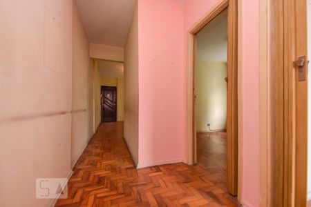 Corredor de apartamento à venda com 2 quartos, 90m² em Bela Vista, São Paulo