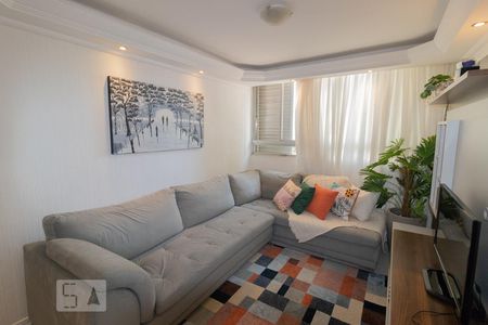 Sala de TV de apartamento à venda com 3 quartos, 90m² em Vila Diva, São Paulo