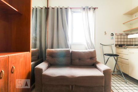 Sala - Sofá de apartamento para alugar com 1 quarto, 25m² em Consolação, São Paulo