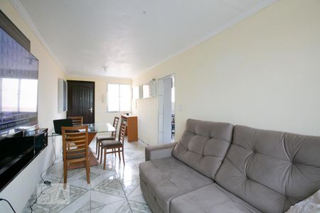 Sala de apartamento para alugar com 2 quartos, 58m² em Conjunto Residencial José Bonifácio, São Paulo