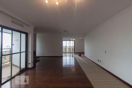 Sala de apartamento para alugar com 4 quartos, 240m² em Morro dos Ingleses, São Paulo