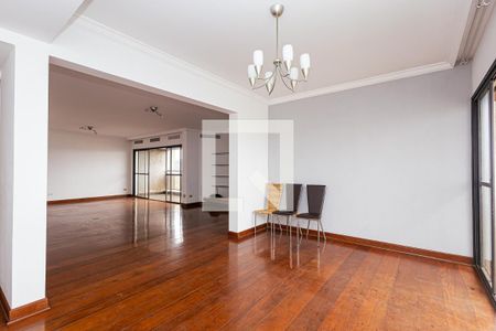 Sala de apartamento à venda com 4 quartos, 240m² em Morro dos Ingleses, São Paulo