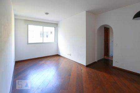 Sala de apartamento para alugar com 3 quartos, 78m² em Indianópolis, São Paulo