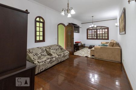 Sala de casa para alugar com 3 quartos, 178m² em Jardim Taboao, São Paulo