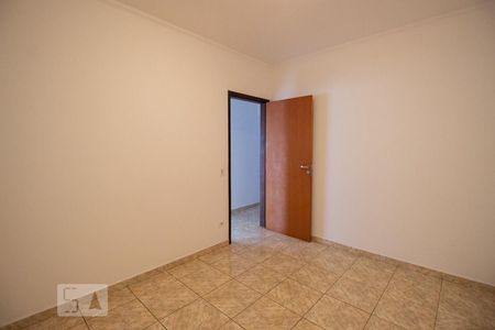 Quarto 2 de casa para alugar com 3 quartos, 100m² em Jardim Bonfiglioli, São Paulo