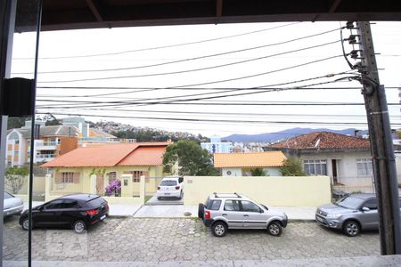 Vista da sala de kitnet/studio para alugar com 1 quarto, 53m² em Saco dos Limões, Florianópolis