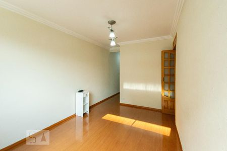 Sala de apartamento para alugar com 3 quartos, 70m² em Moema, São Paulo