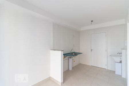 Sala/Cozinha de apartamento à venda com 1 quarto, 29m² em Vila Penteado, São Paulo