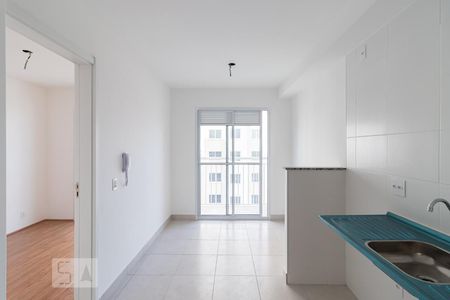 Sala/Cozinha de apartamento à venda com 1 quarto, 29m² em Vila Penteado, São Paulo