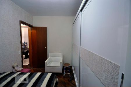 Quarto 1 de apartamento para alugar com 2 quartos, 58m² em Jardim Ester, São Paulo