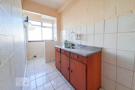 Cozinha de kitnet/studio à venda com 1 quarto, 42m² em Santana, Porto Alegre