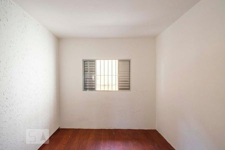 Quarto de casa para alugar com 2 quartos, 102m² em Jardim Raposo Tavares, São Paulo