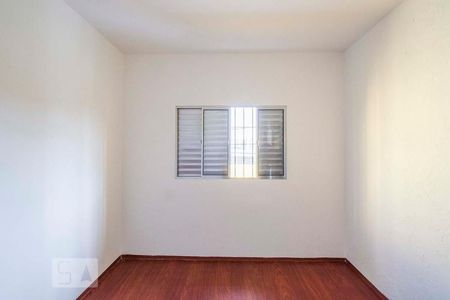 Quarto de casa para alugar com 2 quartos, 102m² em Jardim Raposo Tavares, São Paulo