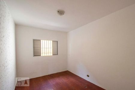 Quarto de casa para alugar com 2 quartos, 102m² em Jardim Raposo Tavares, São Paulo