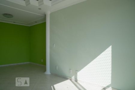 Sala de apartamento para alugar com 3 quartos, 83m² em Vila São Pedro, Santo André