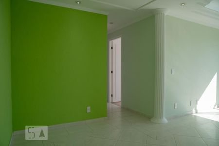 Sala de Estar de apartamento para alugar com 3 quartos, 83m² em Vila São Pedro, Santo André